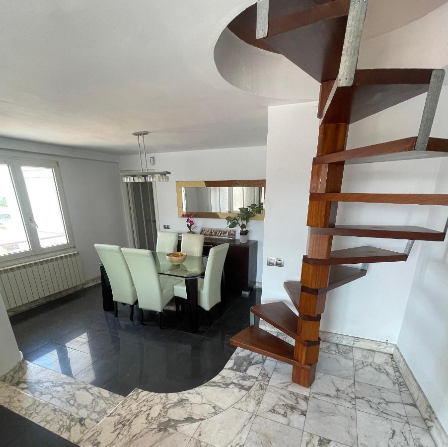 Stunning Penthouse Apartment Girona Exteriör bild